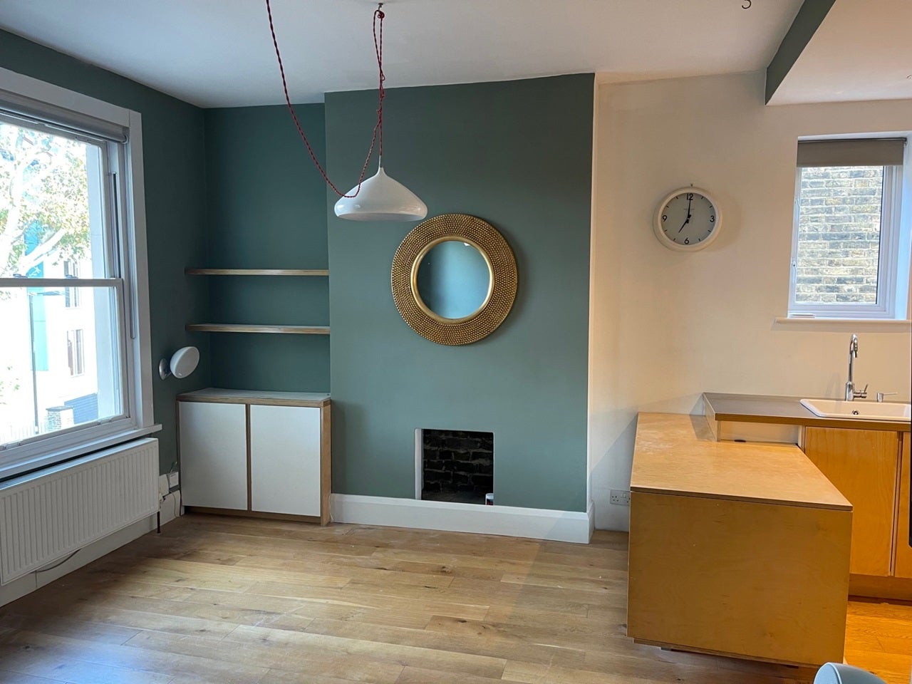 Flat Chadwick Road in Greater London