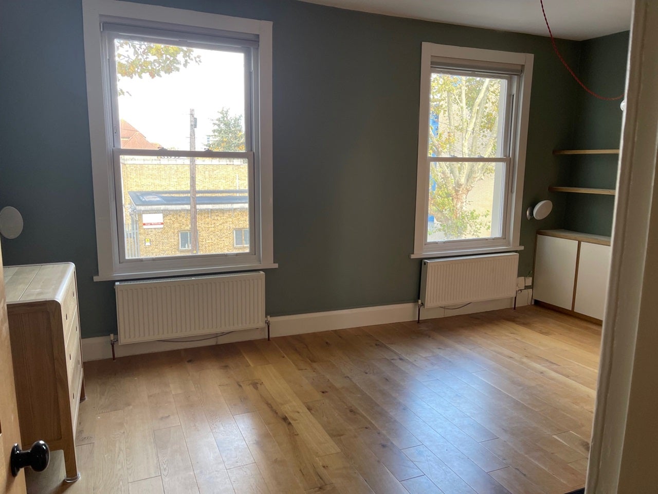 Flat Chadwick Road in Greater London