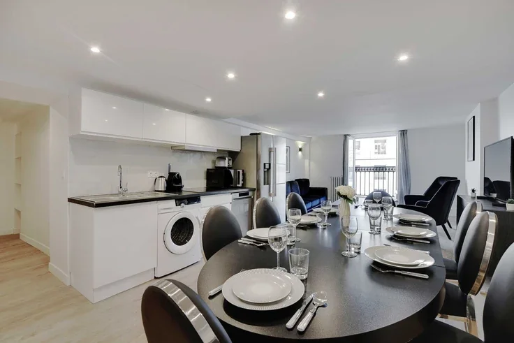 Appartement Rue Favart à Paris