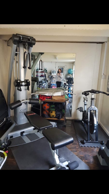 Room Chad Road in Coseley