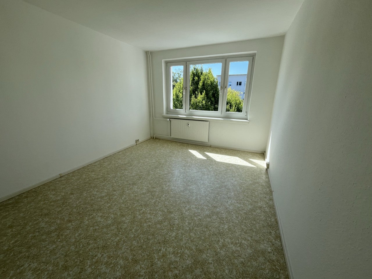 Wohnung Gernroder Straße in Halle (Saale)