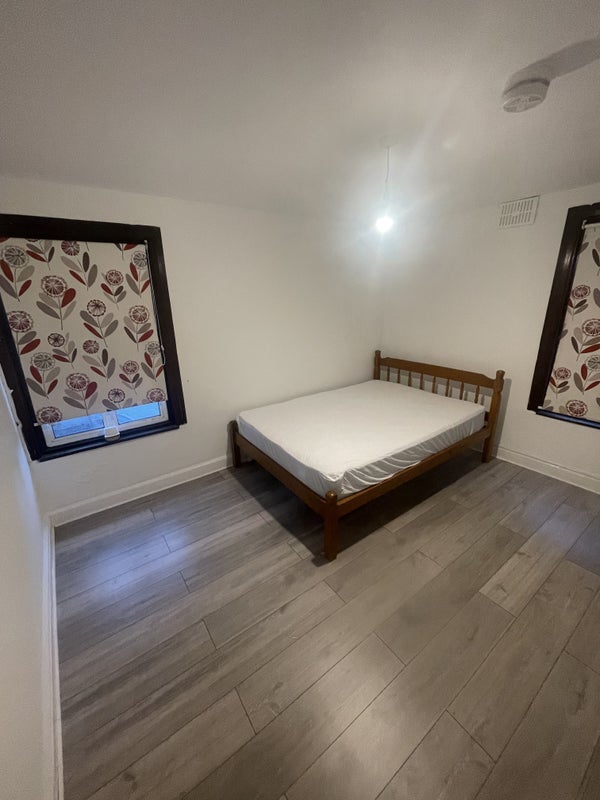 Room Burwash Road in Greater London