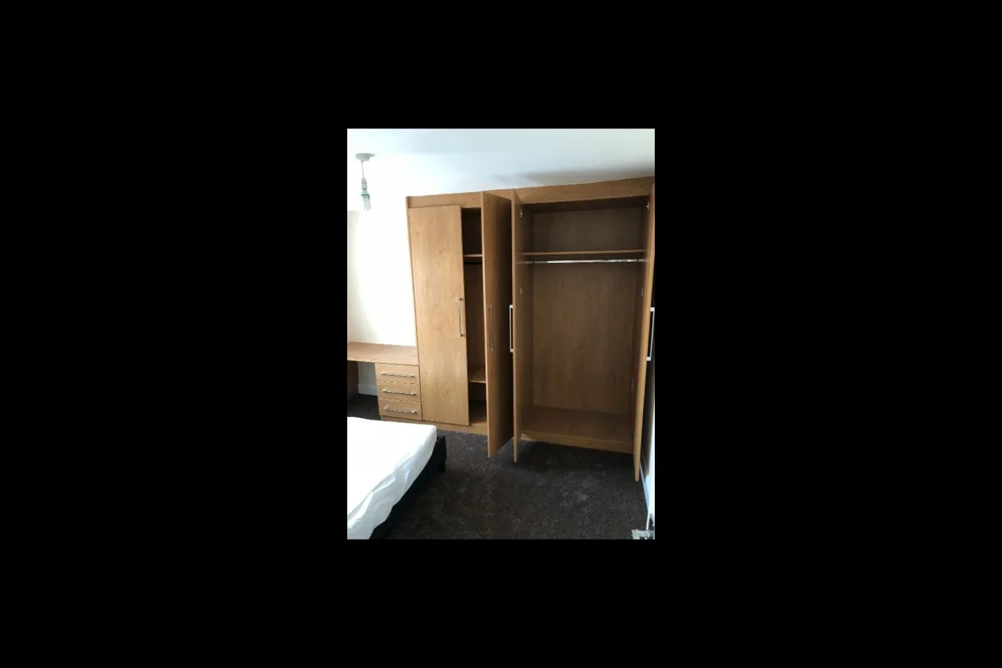 Room Selan Gardens in Greater London