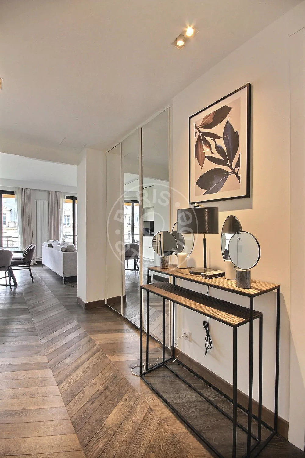 Appartement Avenue Montaigne à Paris
