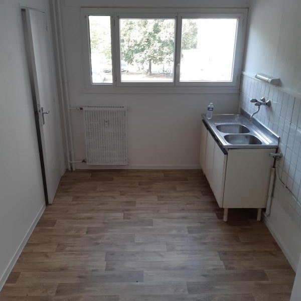 Appartement Allée Jean Cocteau à Le Pont-de-Claix