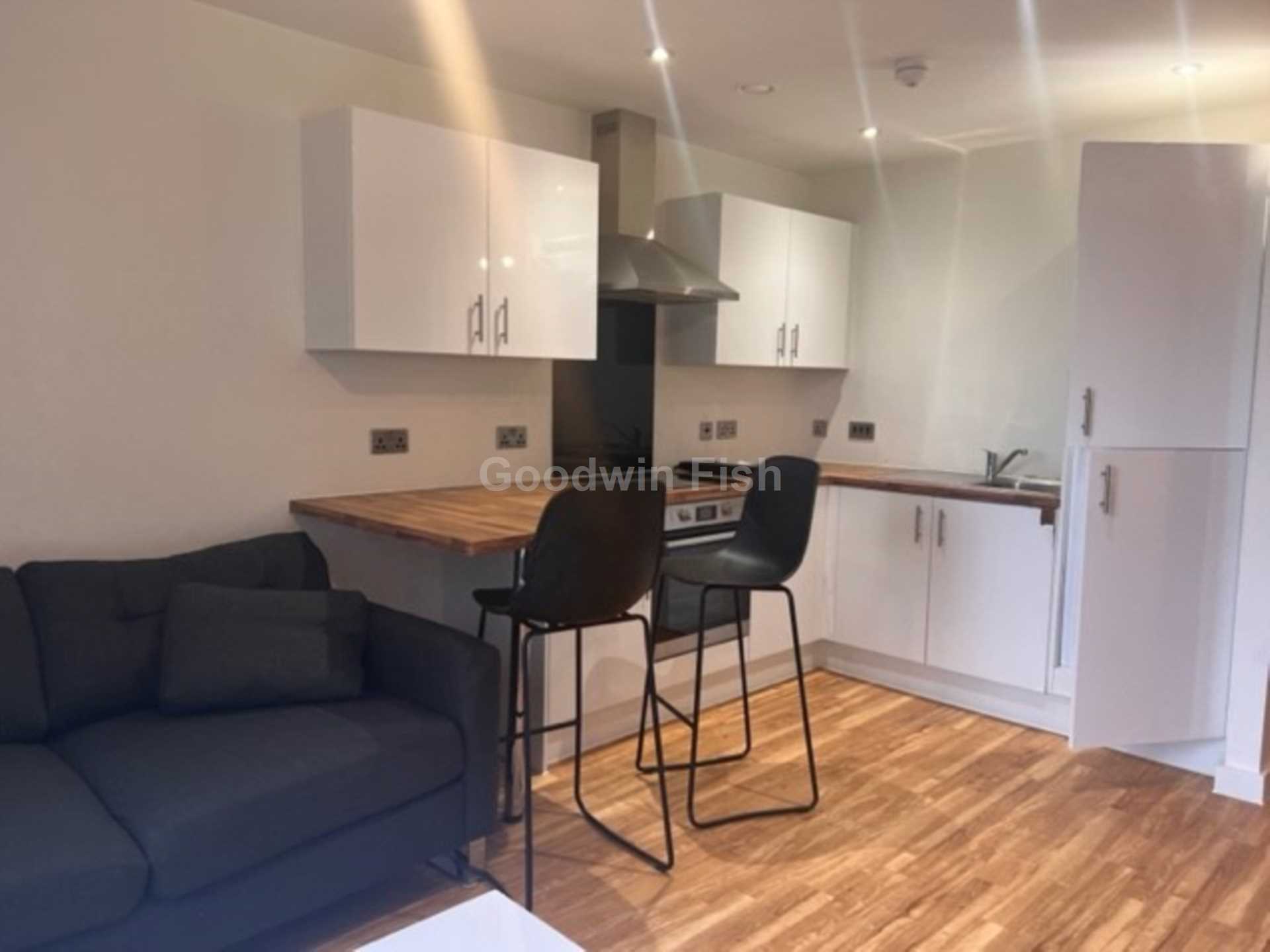 Flat Pomona Strand in Trafford