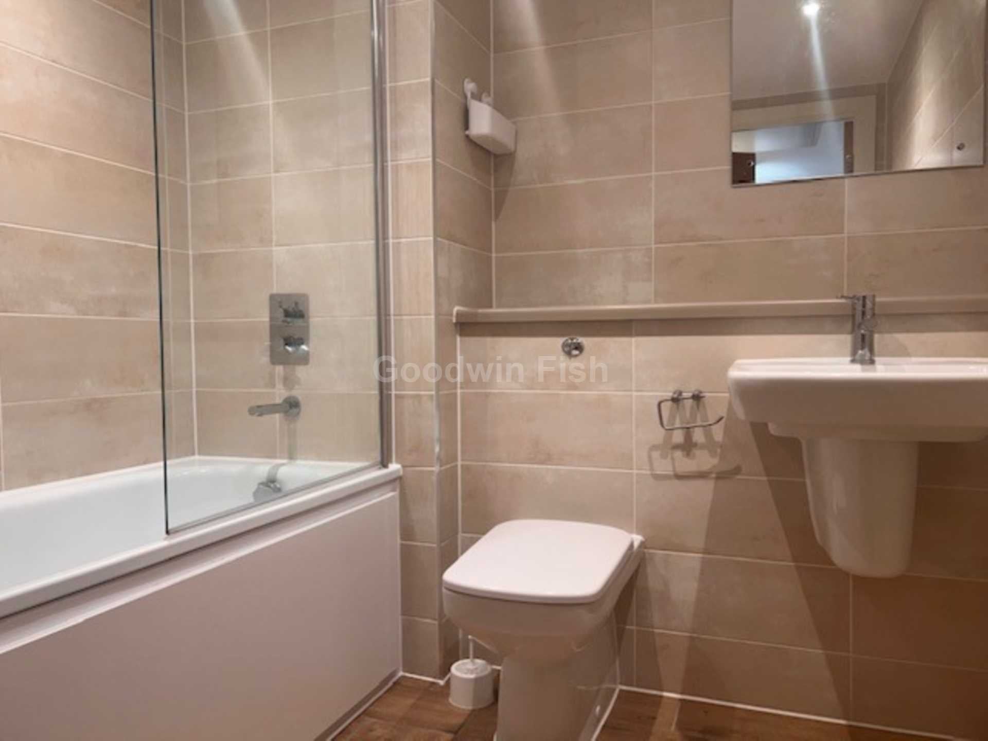 Flat Pomona Strand in Trafford