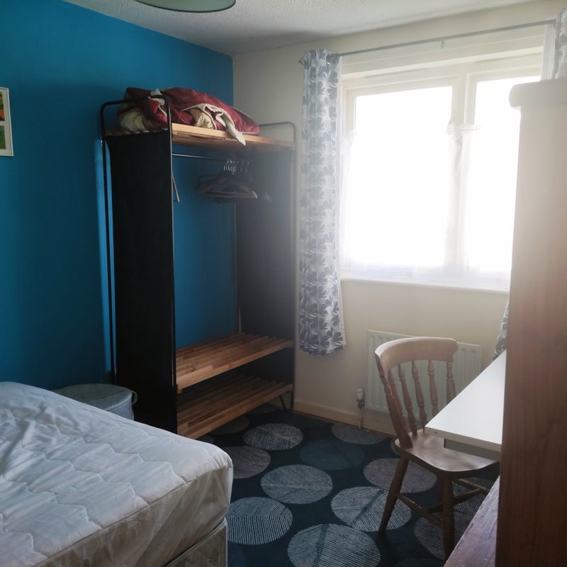 Room Arctic Street in Greater London