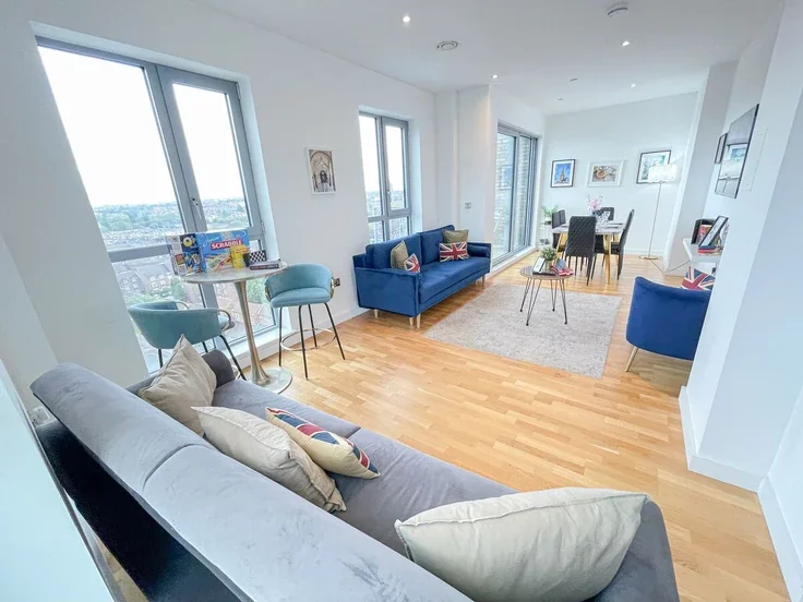 Flat Wye Street in Greater London