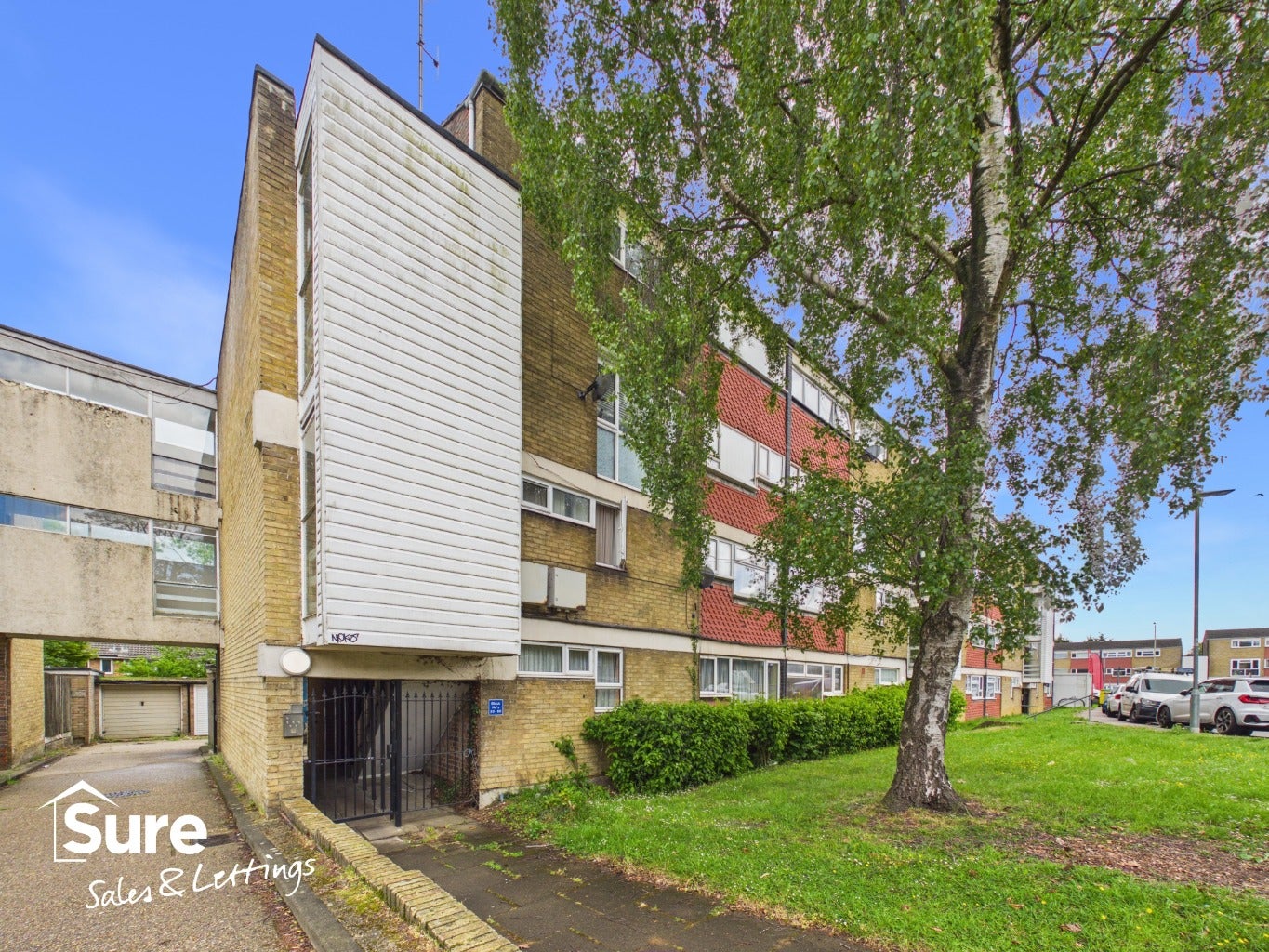 Flat Fennycroft Road in Dacorum