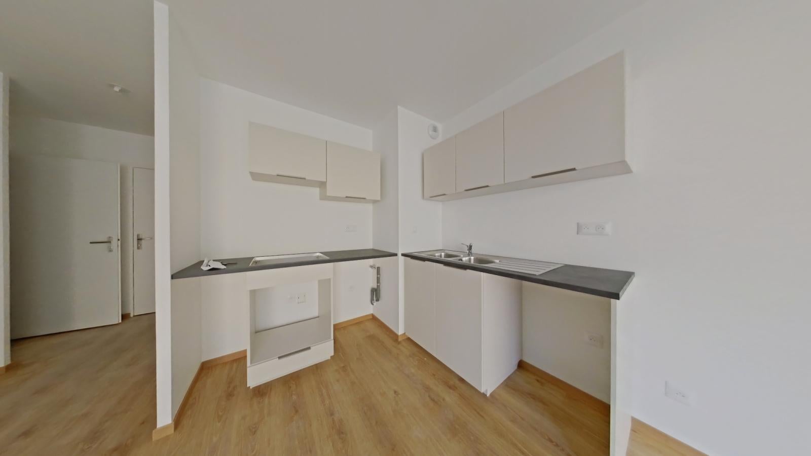 Flat Avenue Paul-Louis Courier in Montlouis-sur-Loire