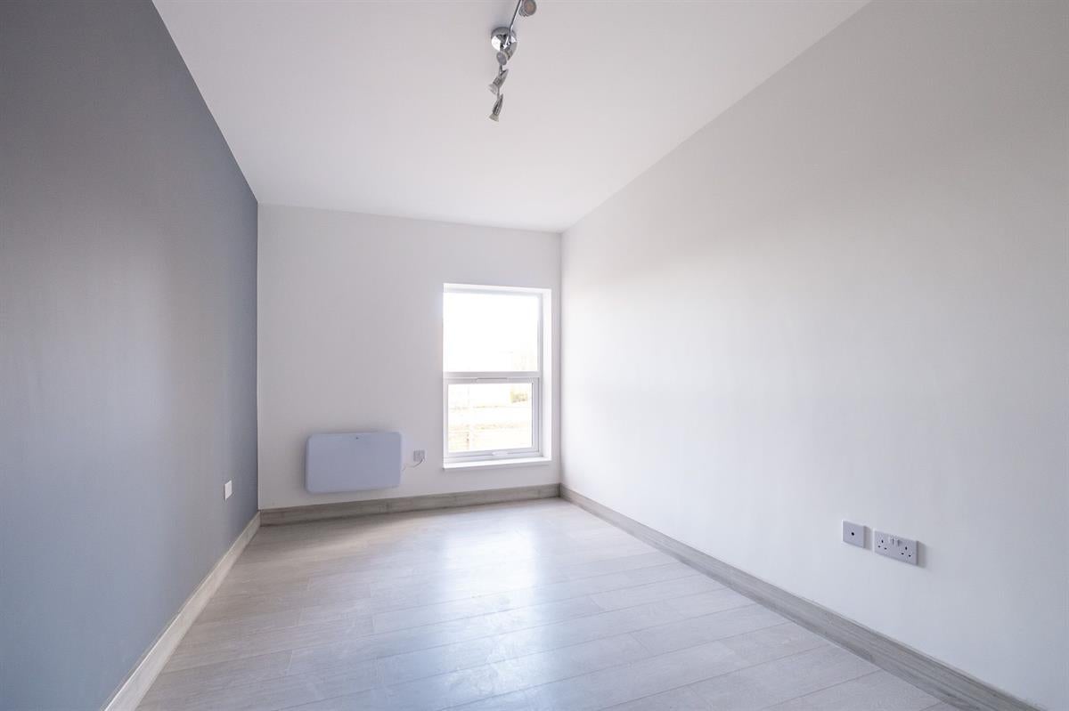 Flat Paris Avenue in Newcastle-under-Lyme