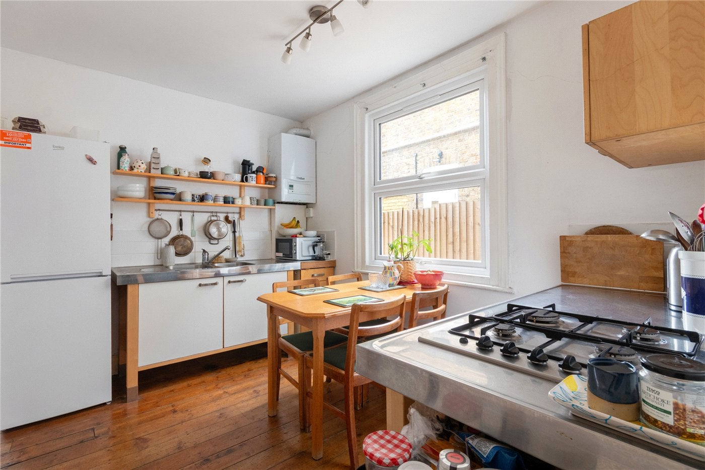 Flat Moyser Road in Greater London