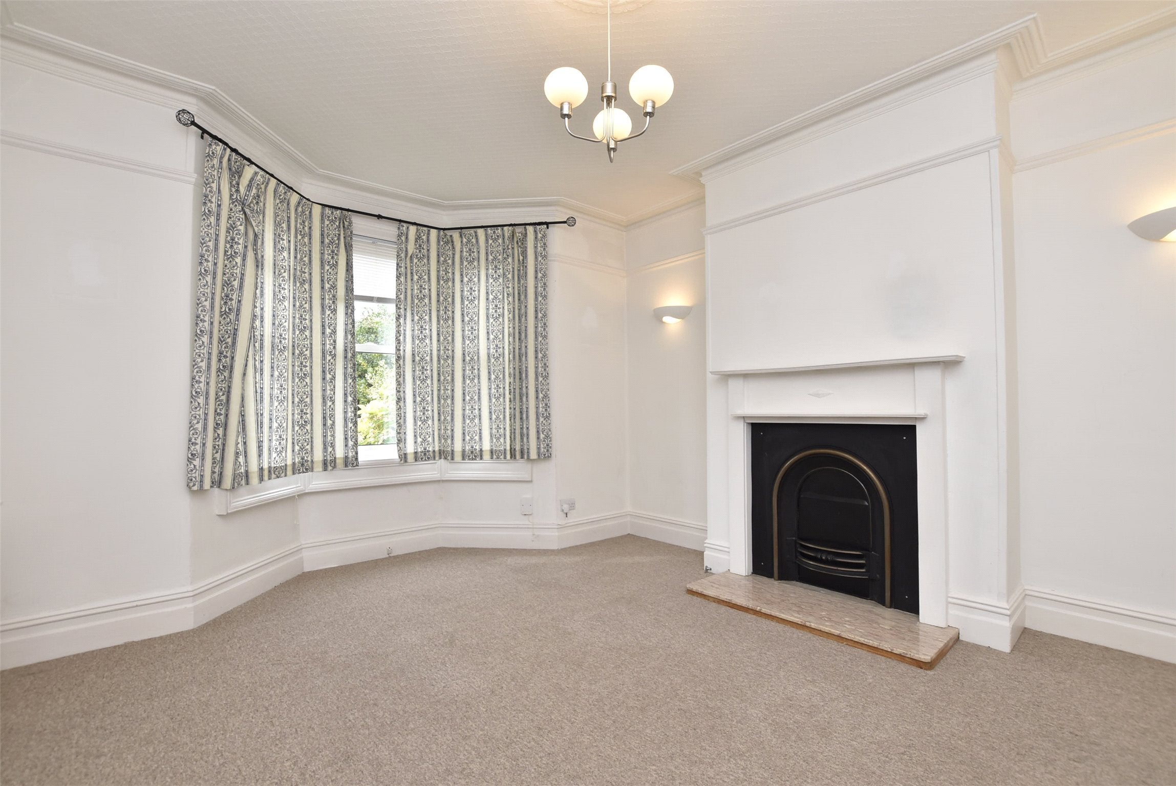 House Chaucer Road in Bath
