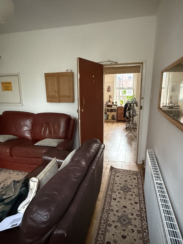 Room Dunkirk Road in Nottingham