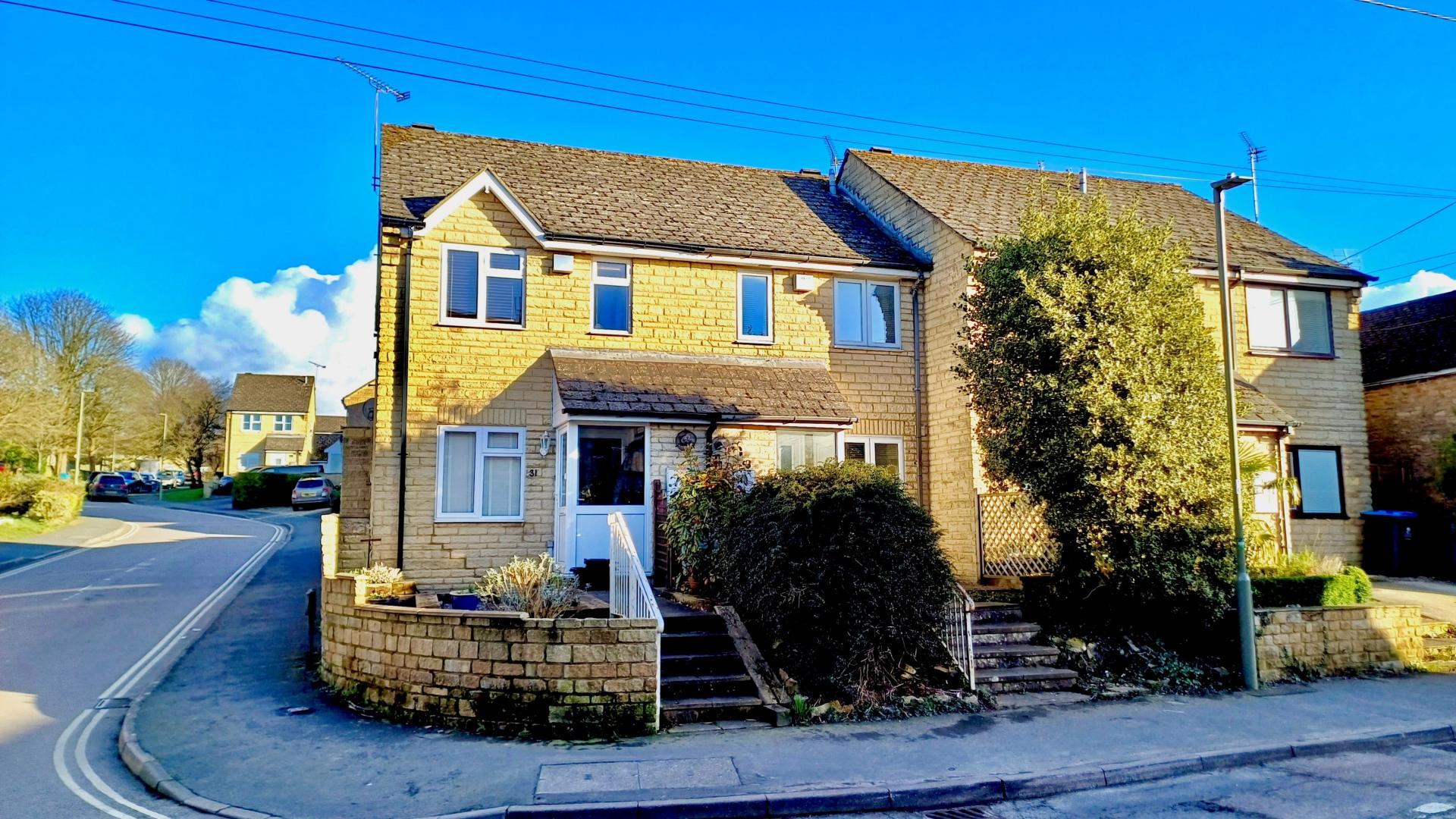 House Coneygree Close in West Oxfordshire