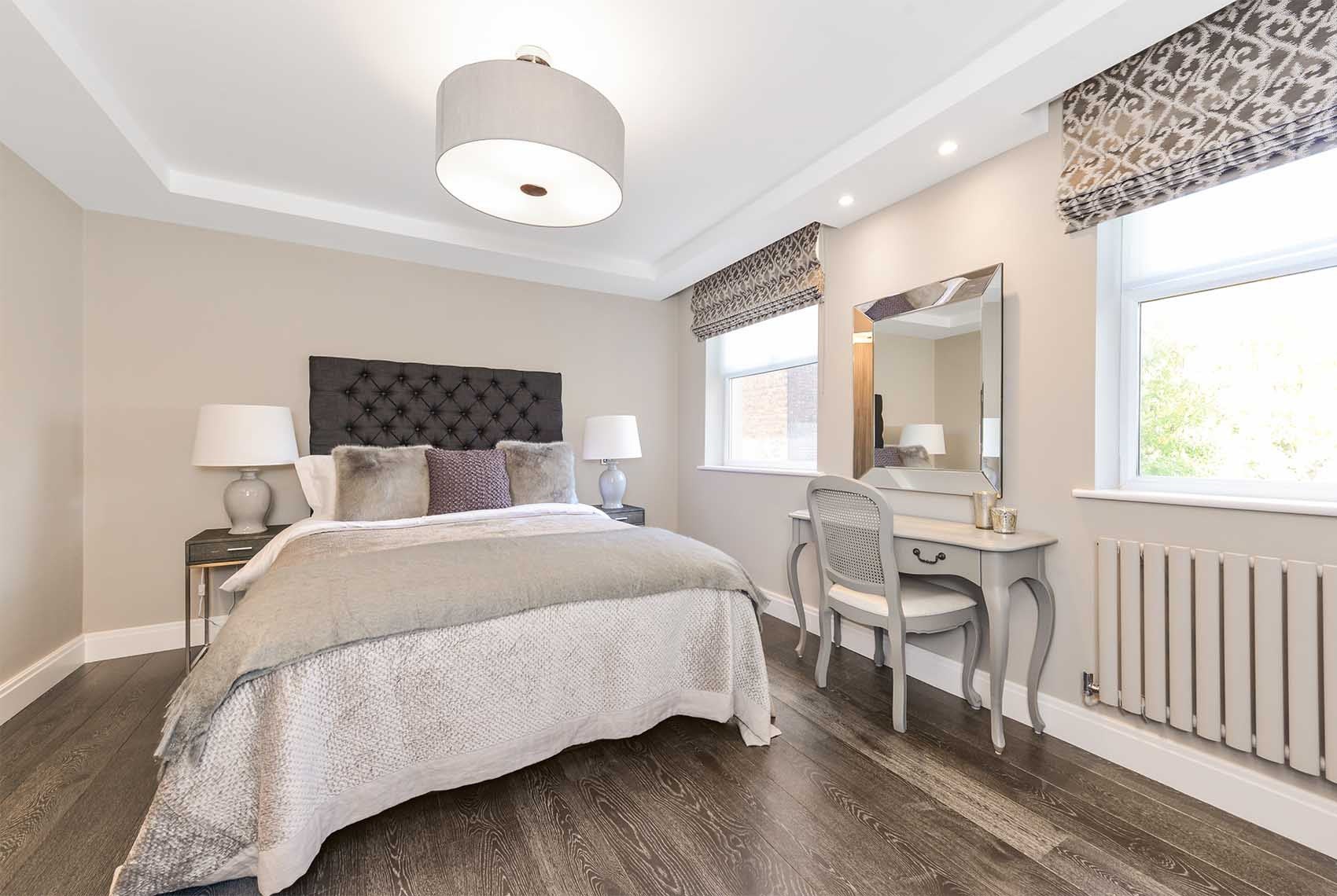 Flat Boydell Court in Greater London