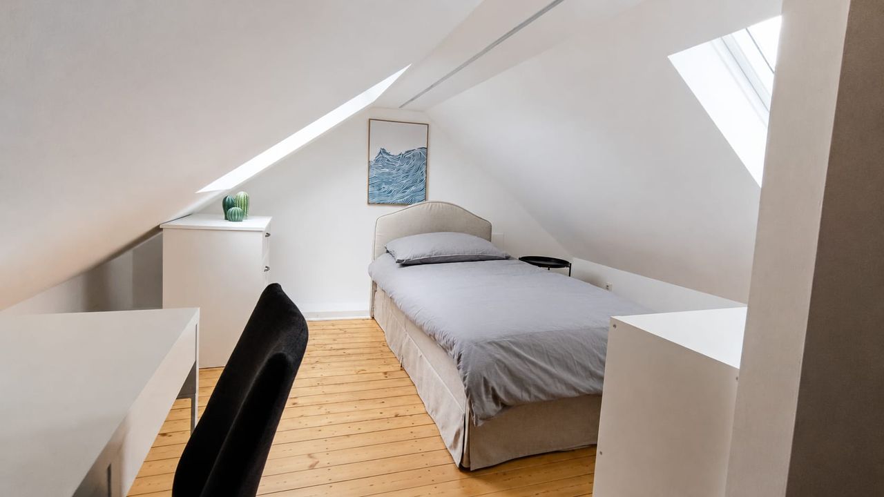 Zimmer Kurze Straße in Düsseldorf
