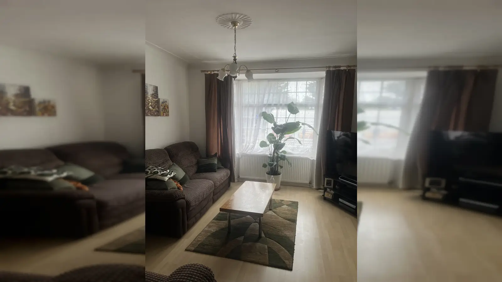 Flat Lonsdale Close in Greater London