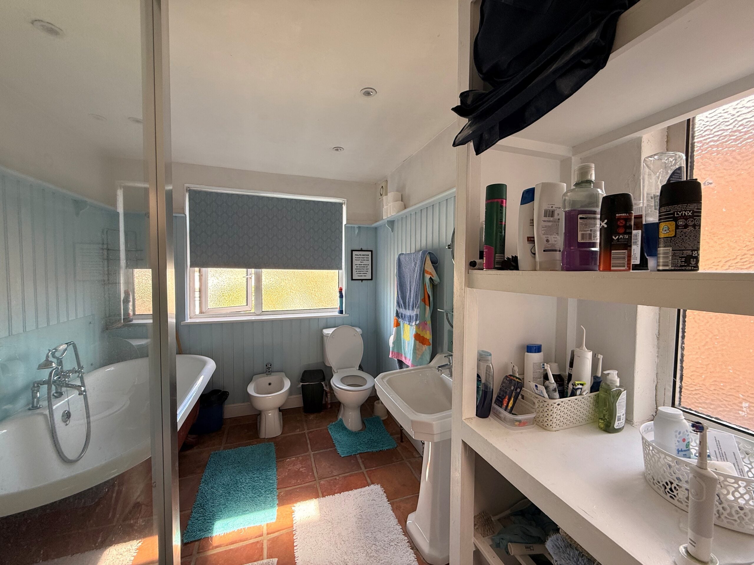 Room Victoria Road in Greater London