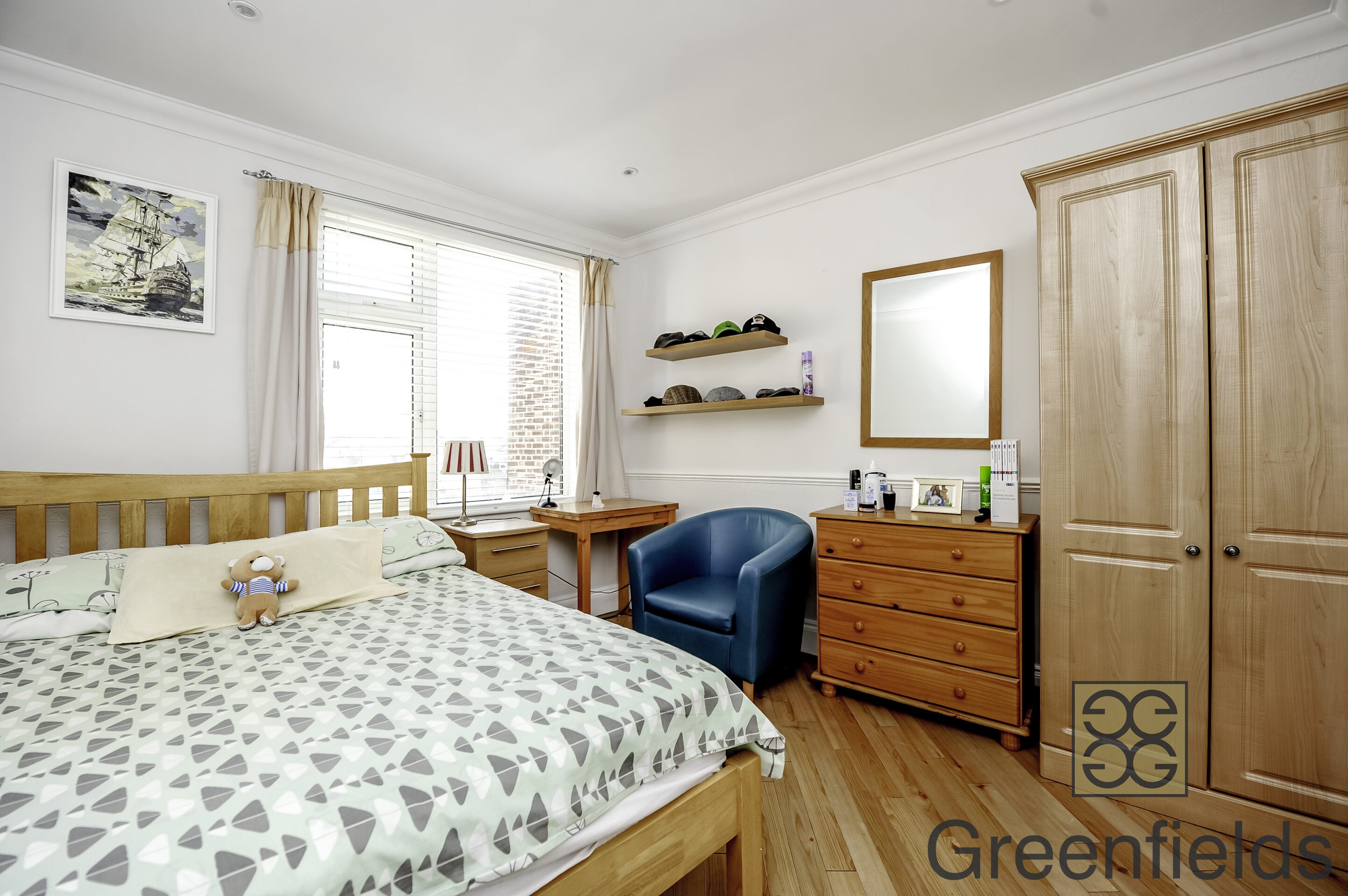 Room Victoria Road in Greater London