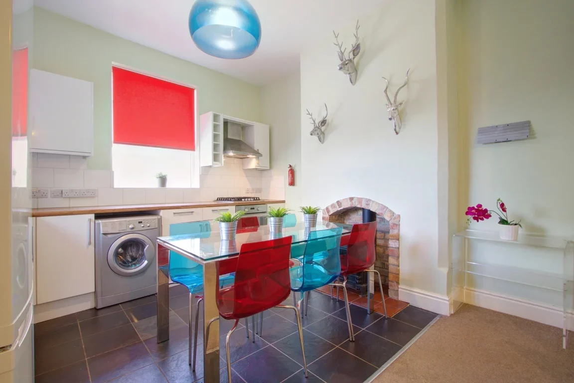 House Forest Grove in Nottingham