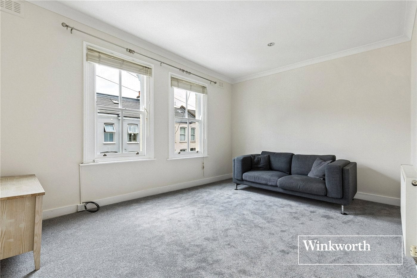 Room Goldsboro' Road in Greater London