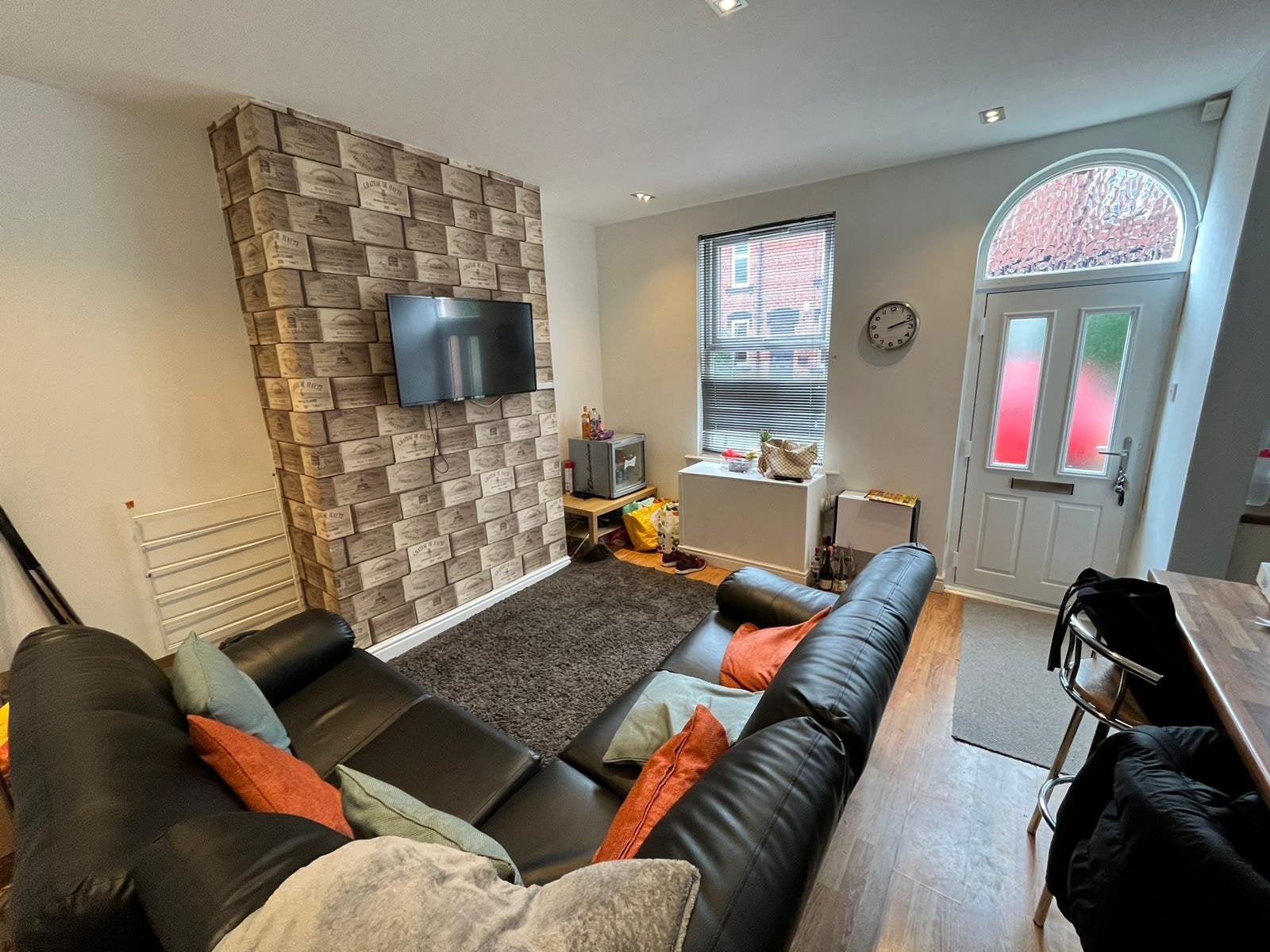 House Pennington Grove in Leeds