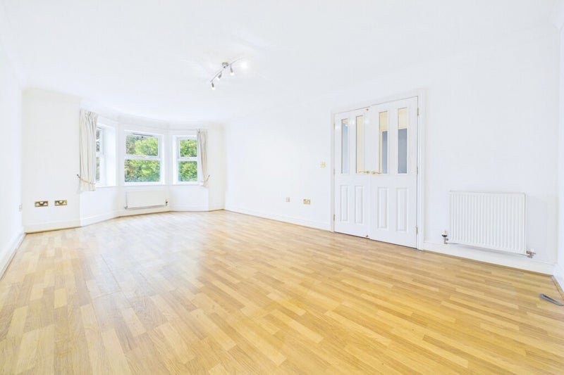 Flat Lillington Road in Royal Leamington Spa