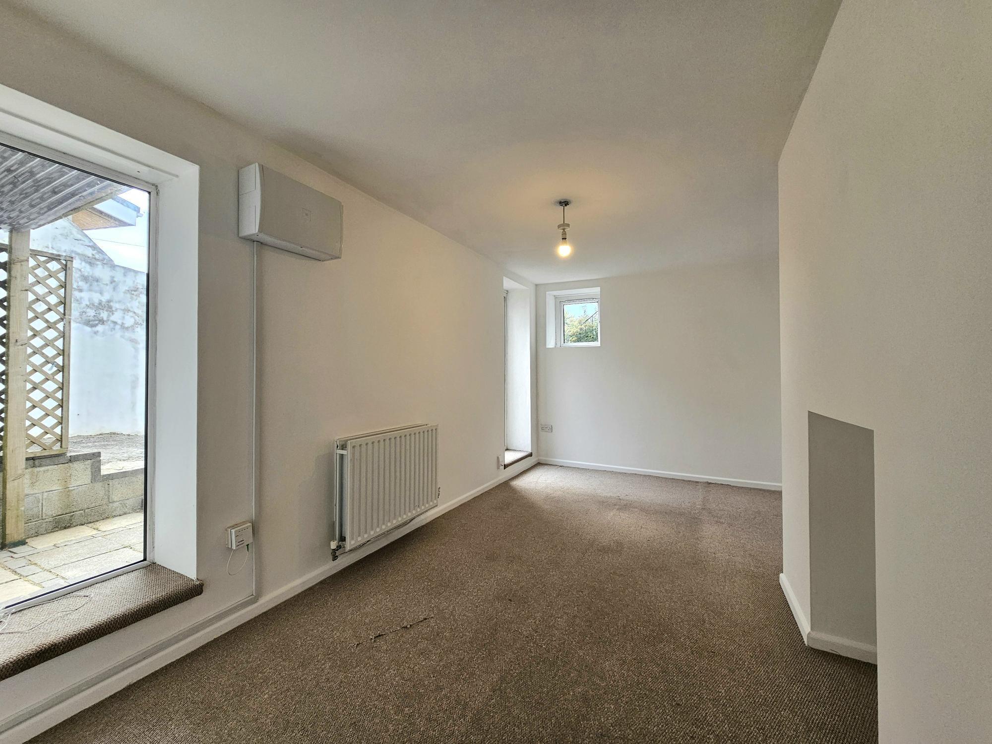Flat Conway Road in Paignton