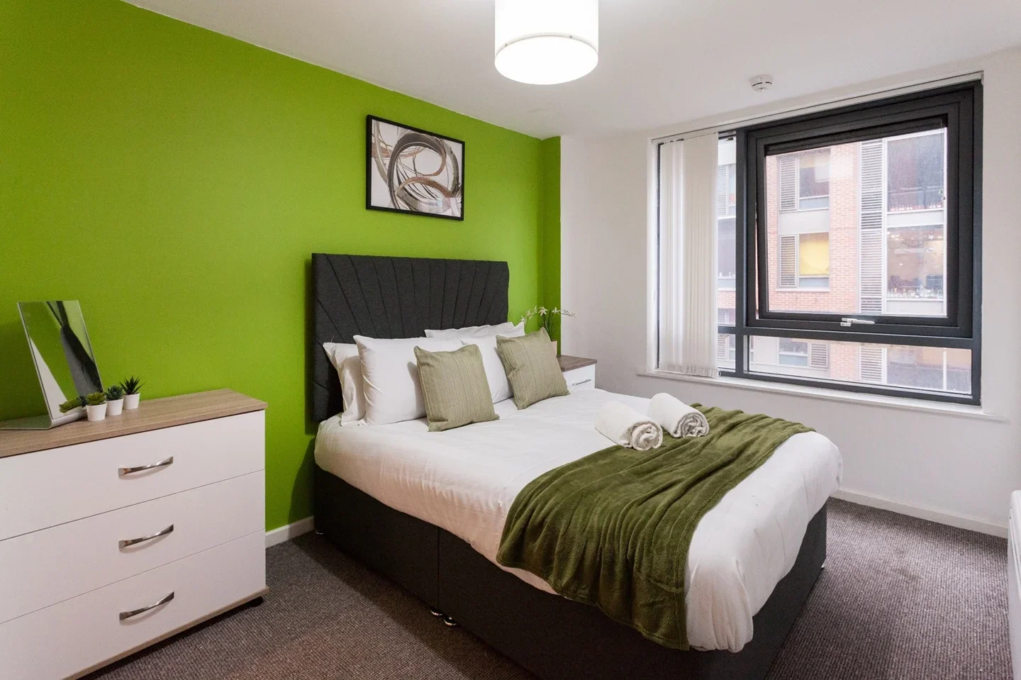 Flat Oldham Place in Liverpool