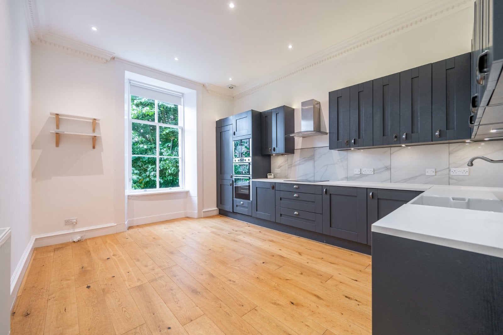 Flat Ruskin Place in Glasgow
