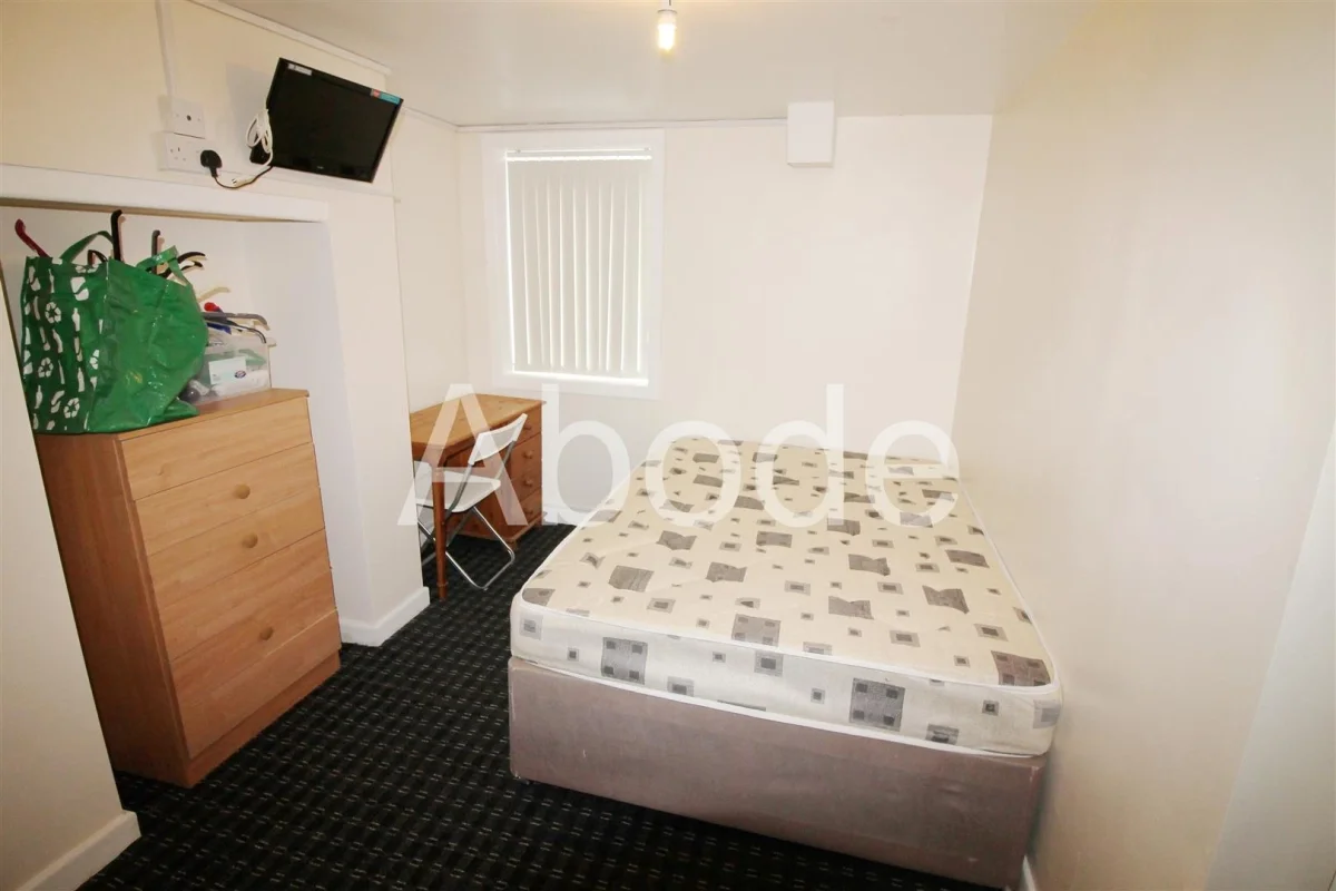 Flat Norwood Terrace in Leeds