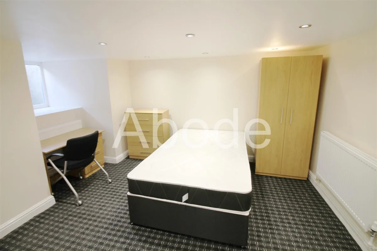 Flat Norwood Terrace in Leeds