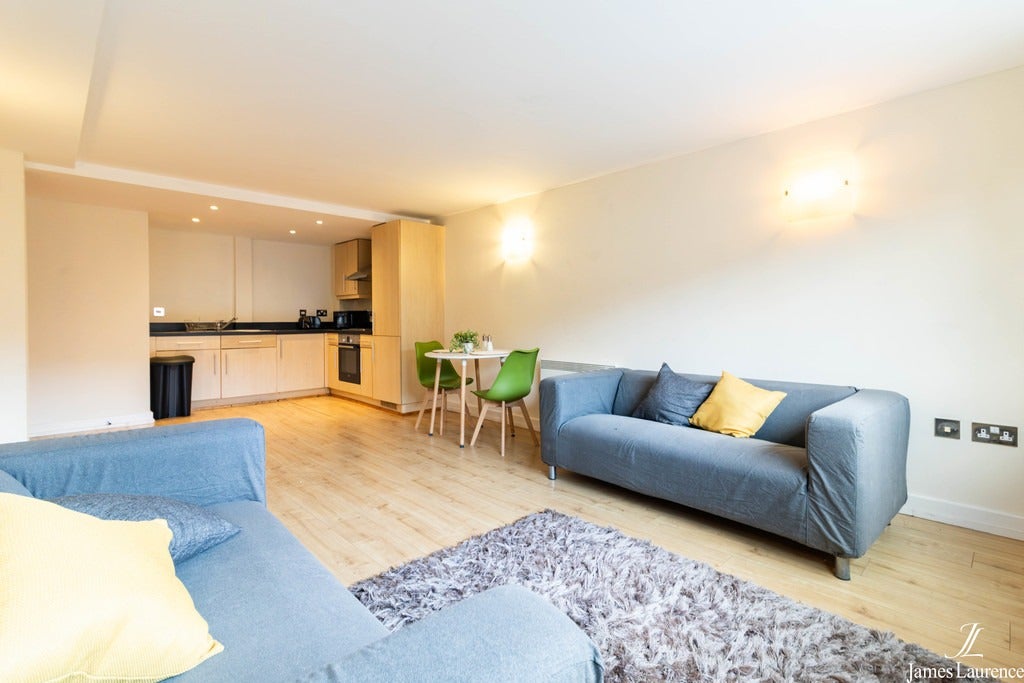 Flat Alcester Street in Birmingham