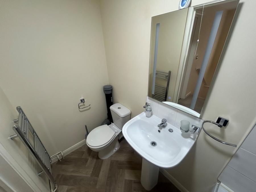 Room Rangemore Street in East Staffordshire