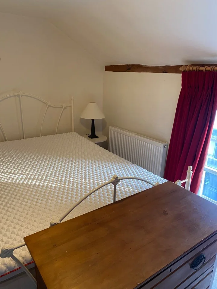 Room High Street in Dacorum