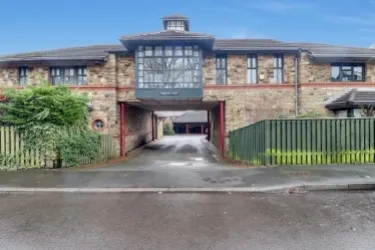 House Wellfield Road in Kirklees