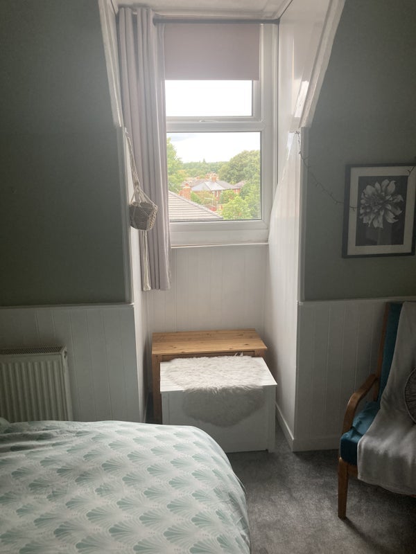 Room Alverthorpe Road in Wakefield
