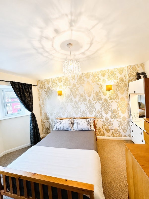 Room Church Road in St Helens