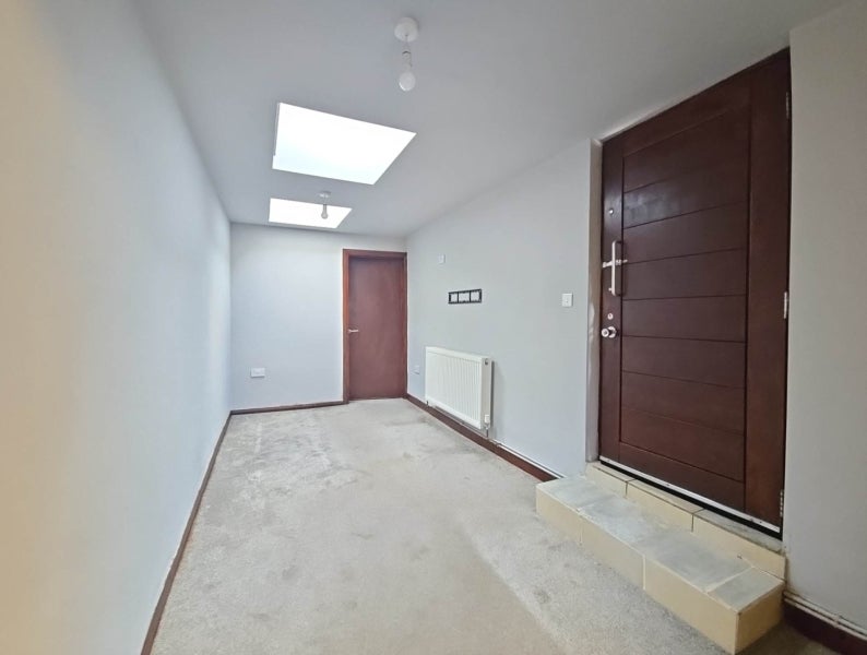 Flat Wokingham Road in Reading