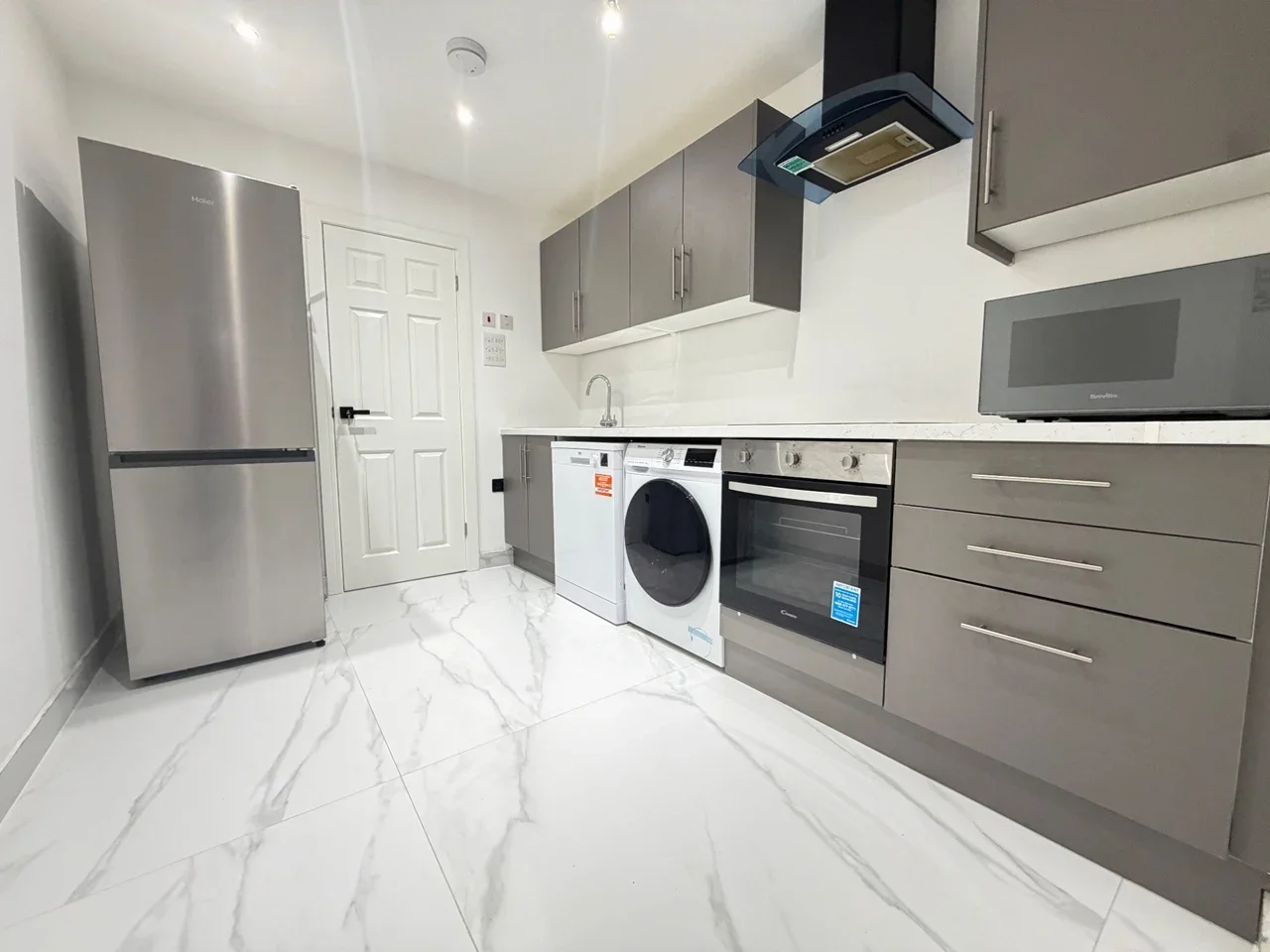 Flat Joel Street in Greater London