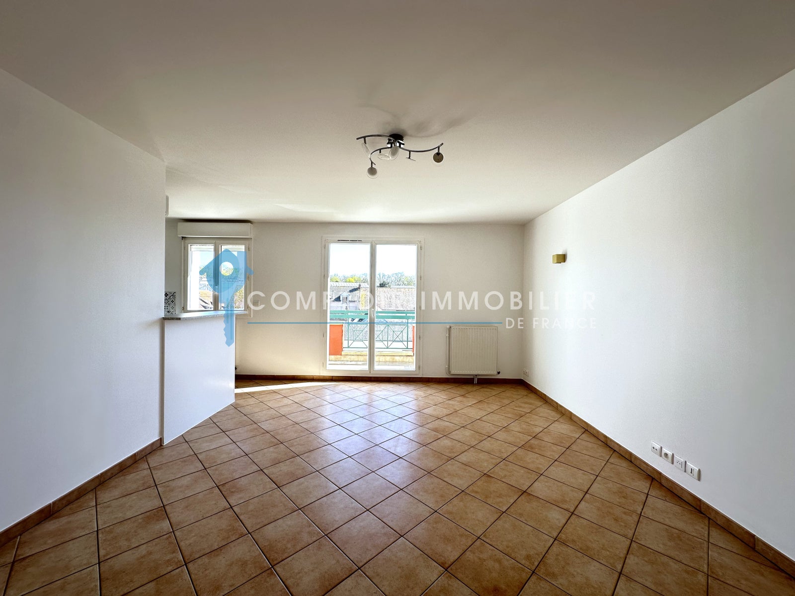Appartement Place Saint-Rémy à Auneau-Bleury-Saint-Symphorien