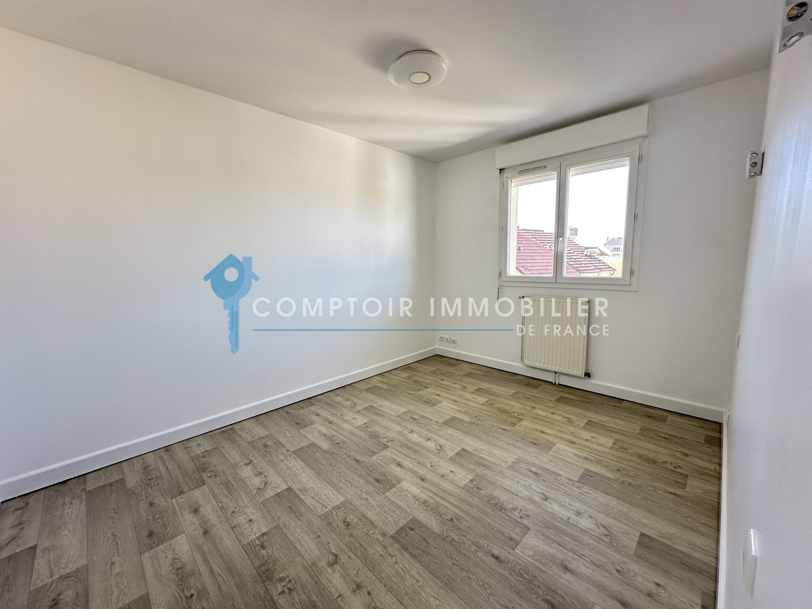 Appartement Place Saint-Rémy à Auneau-Bleury-Saint-Symphorien