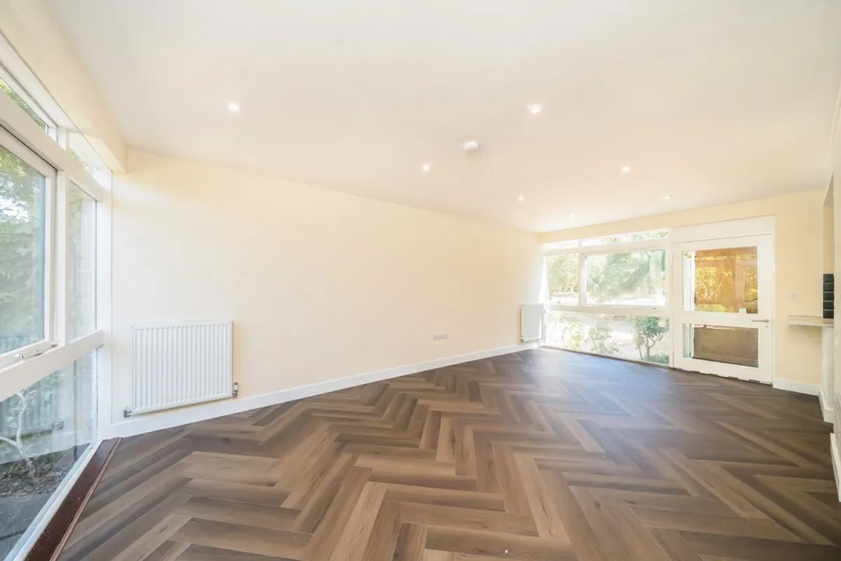 House Fieldend in Greater London