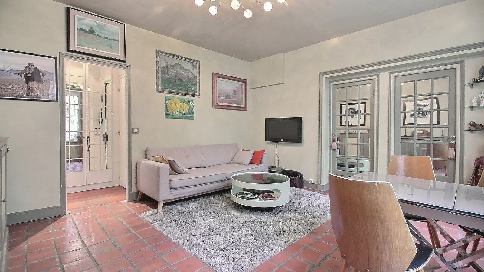 Appartement Rue d'Amsterdam à Paris