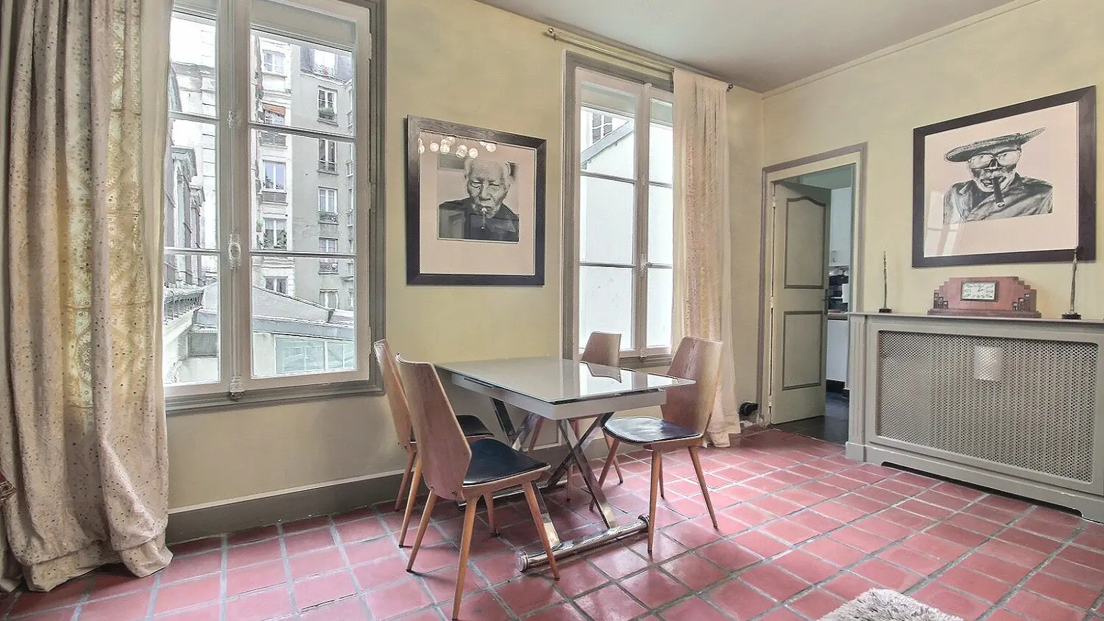 Appartement Rue d'Amsterdam à Paris