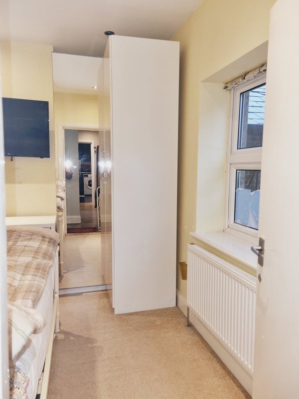 Room Woodland Road in Greater London