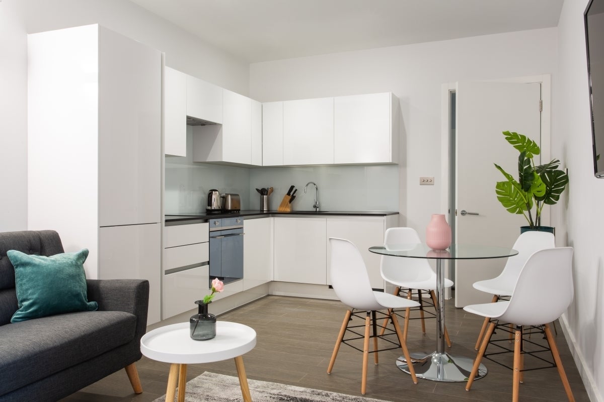 Flat Market Place in St Albans