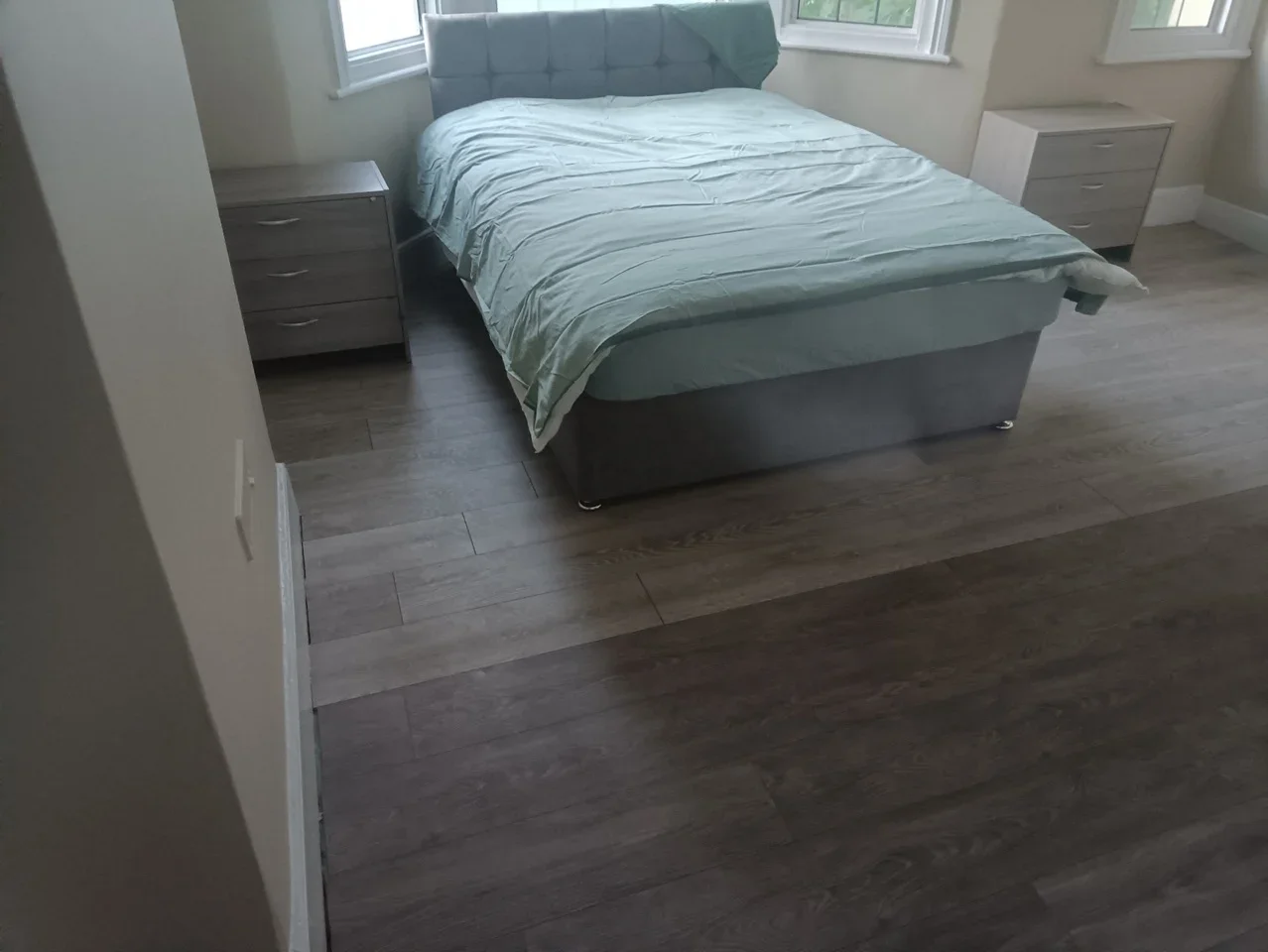 Room Desborough Road in High Wycombe